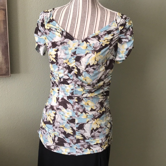 🔥 St John Couture - Floral Ruched Blouse